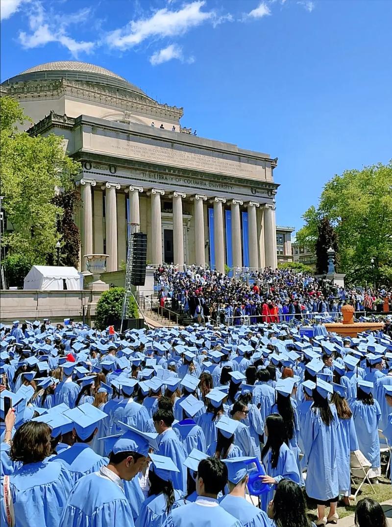 萨里大学(Surrey)毕业证书一模一样文凭样本